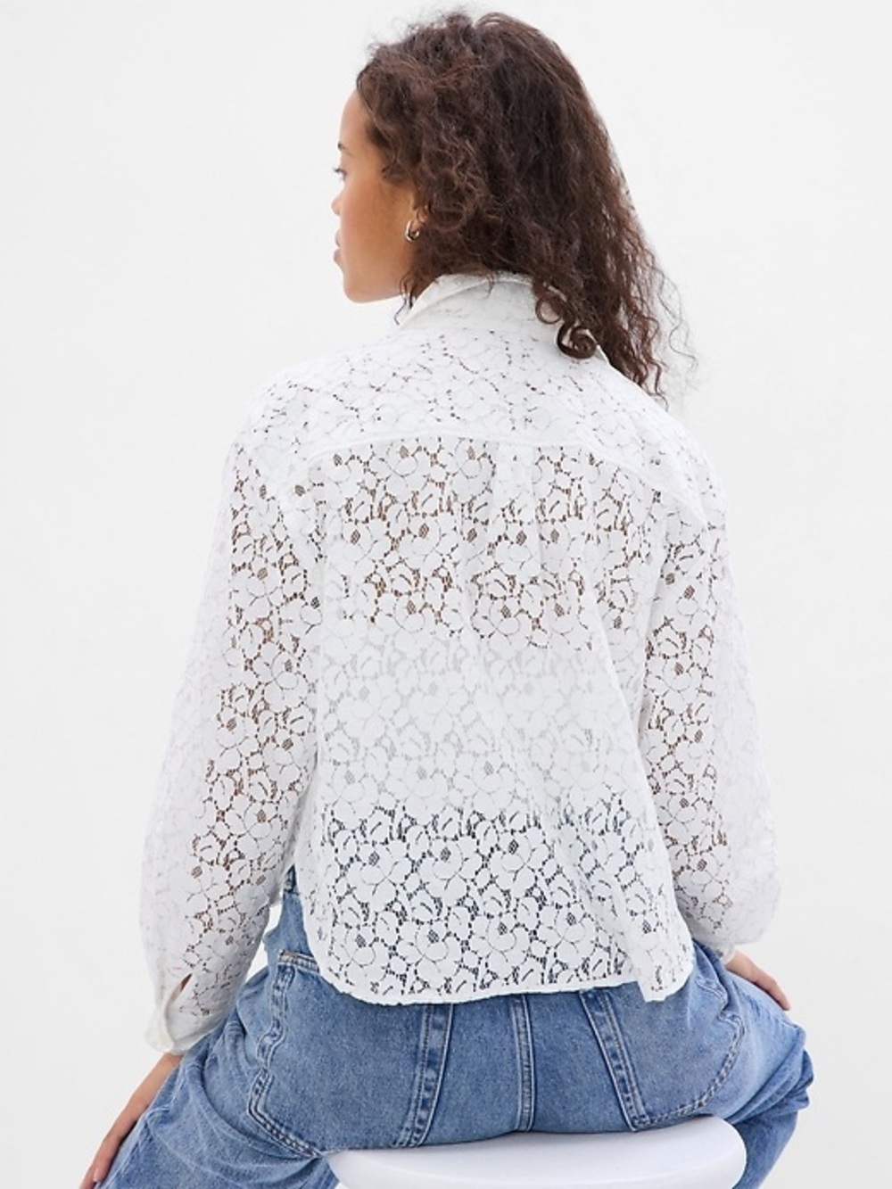GAP White Lace Cropped Button-Up Shirt Size Medium Size Medium - Picture 2 of 4